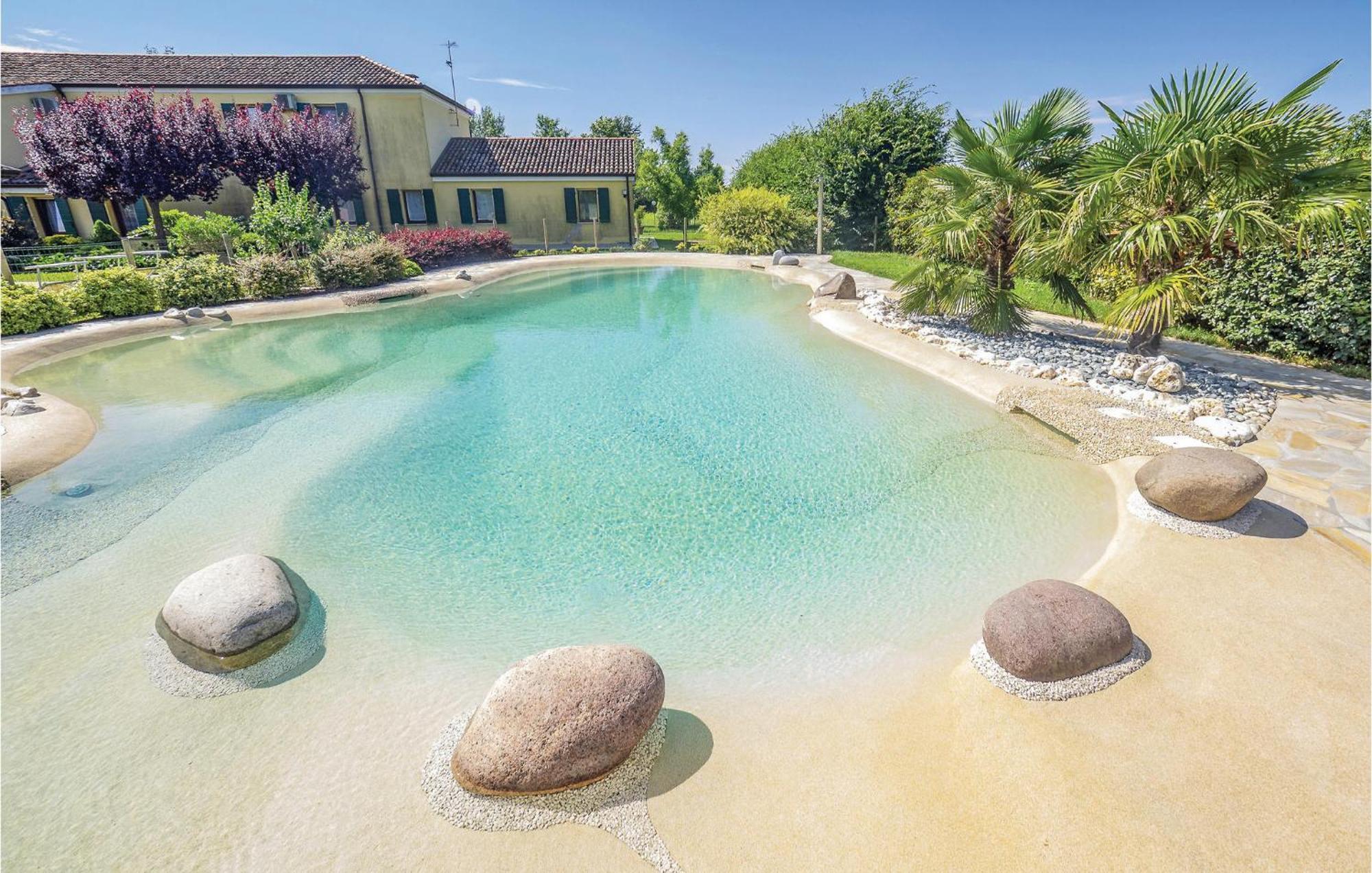 Awesome Home In Ariano Nel Polesine With Kitchen San Basilio Exteriér fotografie